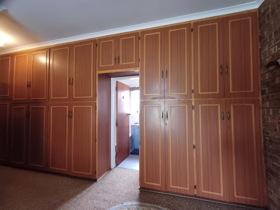 3 Bedroom Property for Sale in Flimieda North West